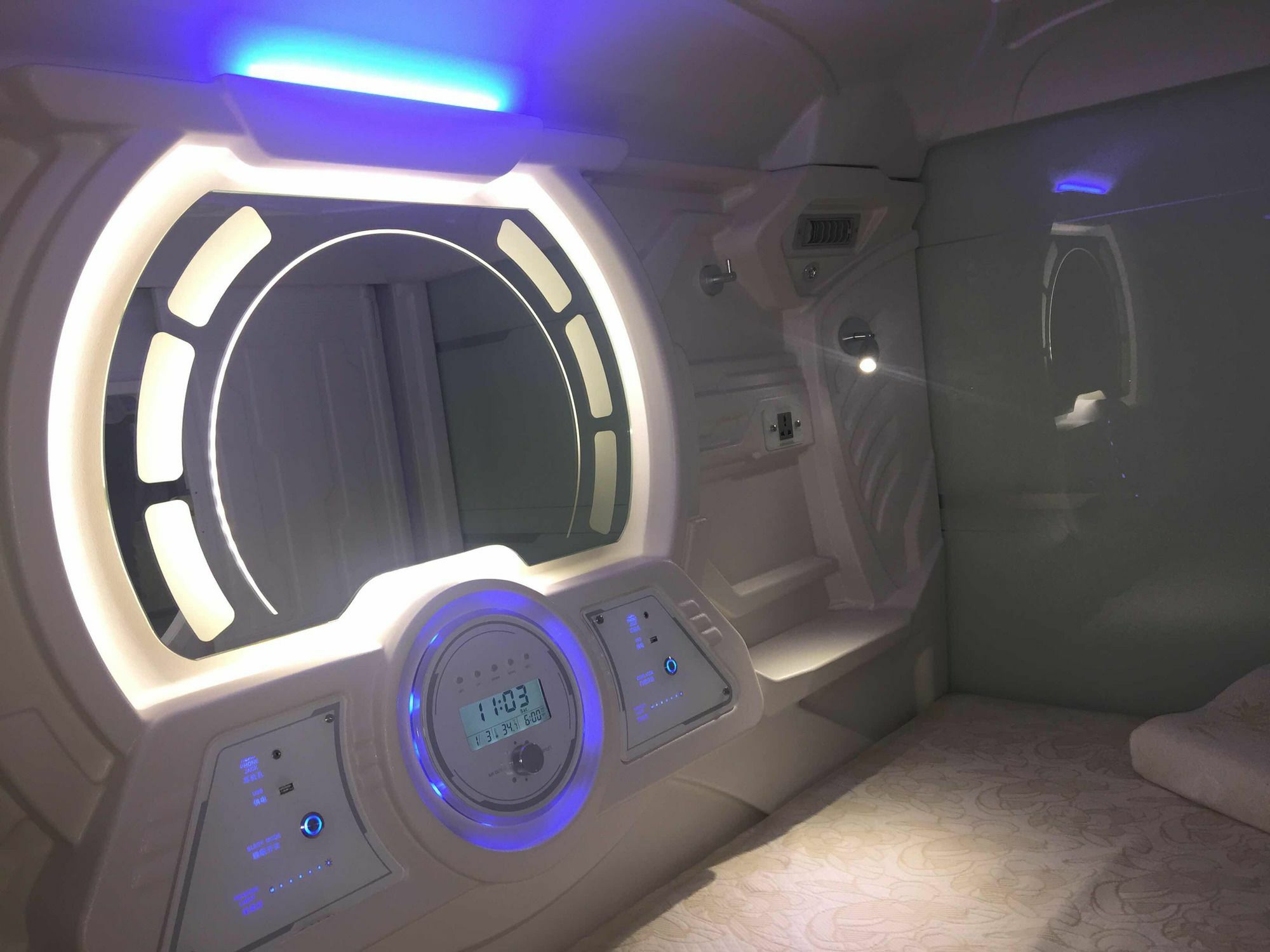 Oh My Pods Vandrarhem Singapore Exteriör bild